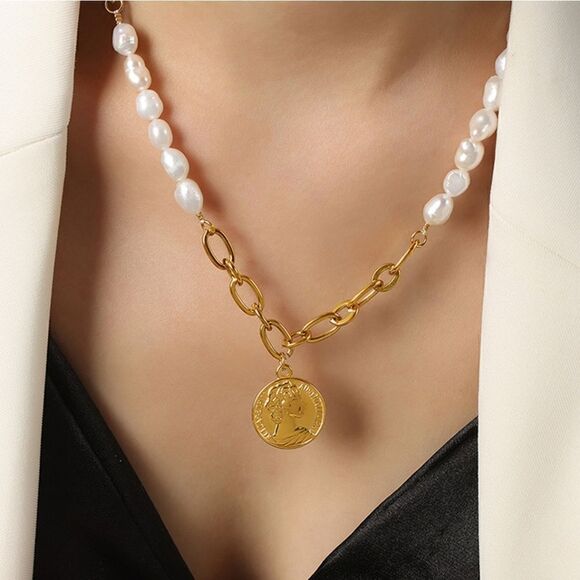 🌷BOGO FREE🌷18K Gold Plated Freshwater Pearl Coin pendant TitaniumNecklace